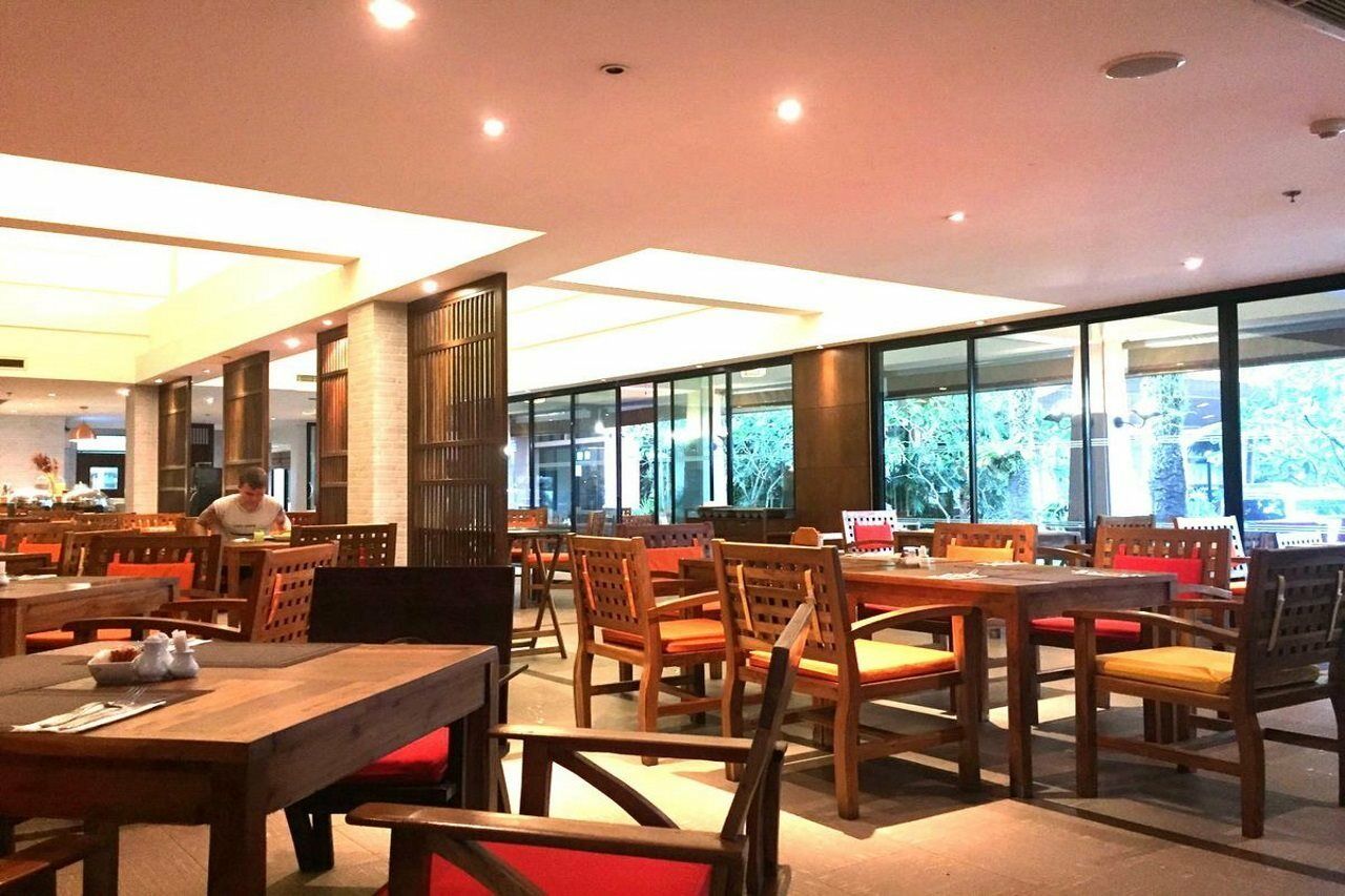 Alpina Phuket Nalina Resort & Spa Exterior photo